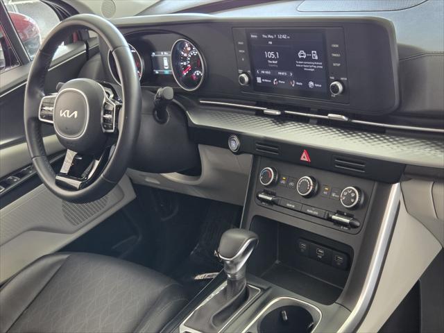 2024 Kia Carnival MPV LX Seat Package
