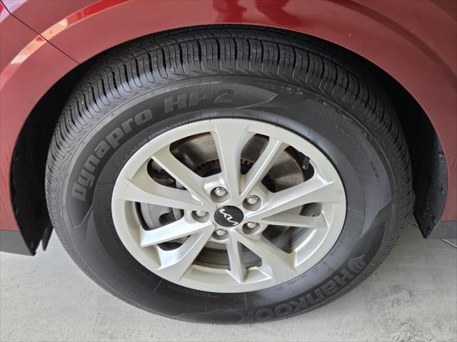 2024 Kia Carnival MPV LX Seat Package