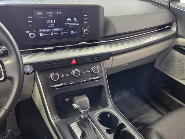 2024 Kia Carnival MPV LX Seat Package