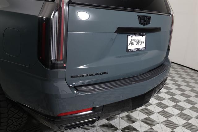 2025 Cadillac Escalade Sport