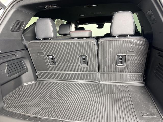 2026 Chevrolet Traverse FWD RS