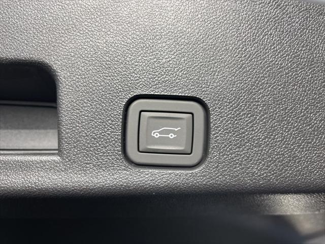 2026 Chevrolet Traverse FWD RS