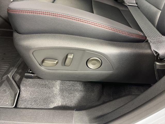 2026 Chevrolet Traverse FWD RS