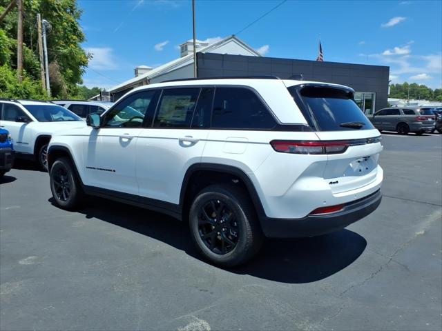 2026 Jeep Grand Cherokee GRAND CHEROKEE LAREDO ALTITUDE 4X4 2026 Jeep Grand Cherokee GRAND CHEROKEE LAREDO ALTITUDE 4X4