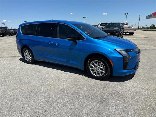 2027 Chrysler Pacifica PACIFICA SELECT