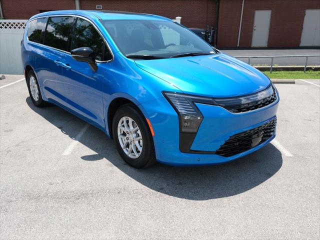 2027 Chrysler Pacifica PACIFICA SELECT