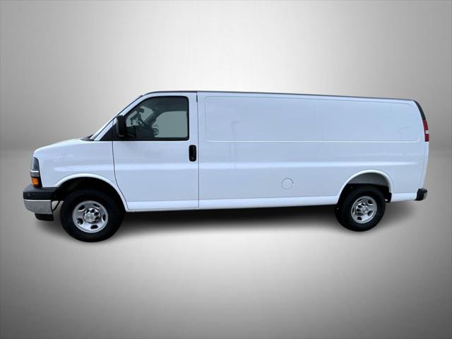 2026 Chevrolet Express Cargo Van 3500 Extended Wheelbase, WT, RWD