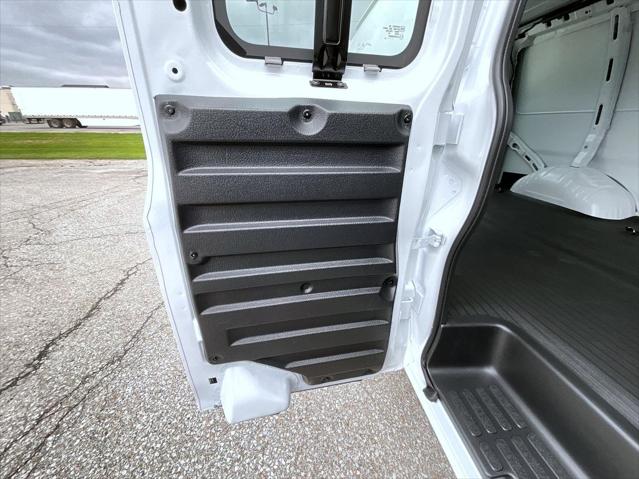 2026 Chevrolet Express Cargo Van 3500 Extended Wheelbase, WT, RWD