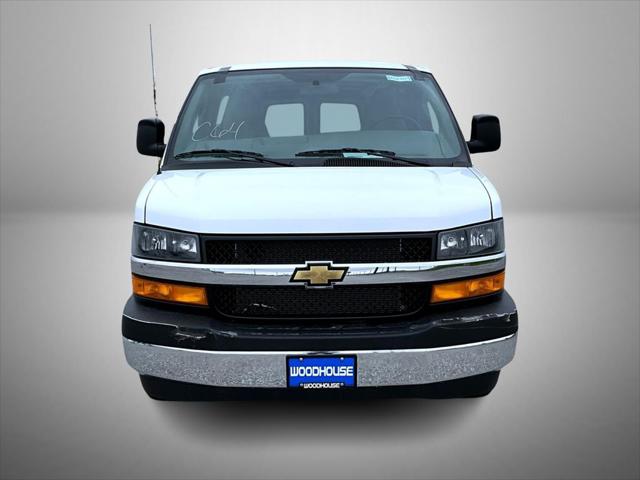 2026 Chevrolet Express Cargo Van 3500 Extended Wheelbase, WT, RWD