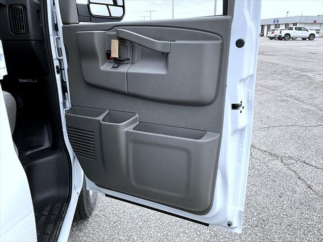 2026 Chevrolet Express Cargo Van 3500 Extended Wheelbase, WT, RWD