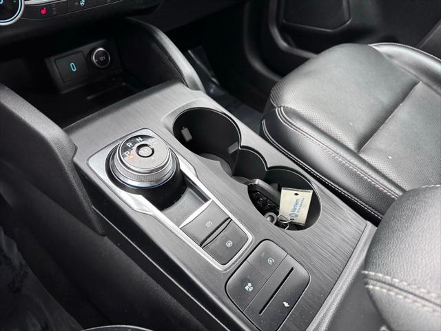 2020 Ford Escape SEL