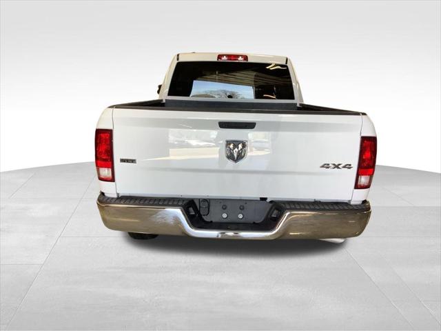 2024 Ram 1500 Classic SLT Quad Cab 4x4 6'4" Box