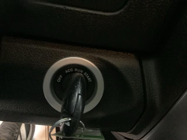 2024 Ram 1500 Classic SLT Quad Cab 4x4 6'4" Box