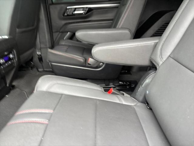 2025 Chevrolet Tahoe 4WD RST