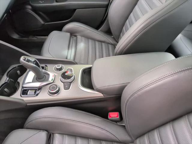 2024 Alfa Romeo Giulia Veloce AWD