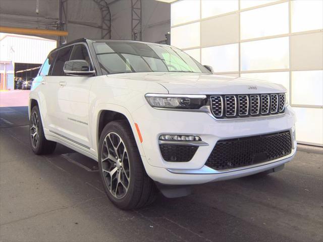 2024 Jeep Grand Cherokee Summit Reserve 4x4 for sale in Schaumburg, IL