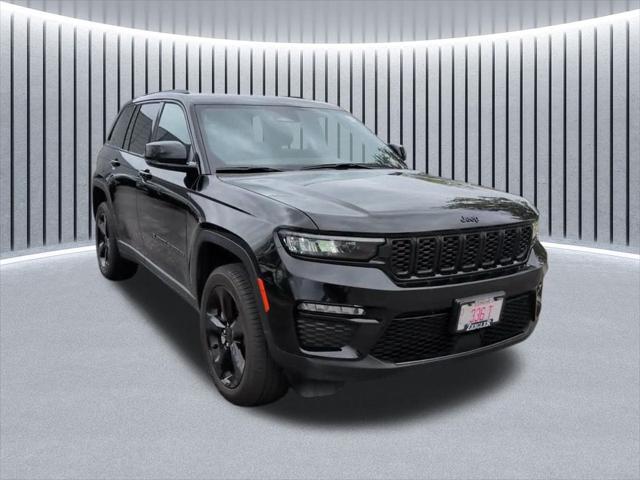 2025 Jeep Grand Cherokee Limited 4x4 for sale in Schaumburg, IL