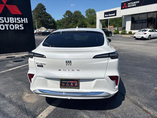 2025 Buick NV Avenir FWD