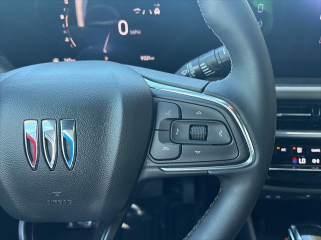 2025 Buick NV Avenir FWD