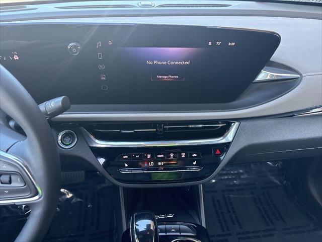 2025 Buick NV Avenir FWD