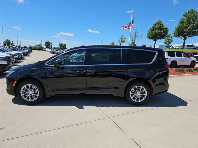 2027 Chrysler Pacifica PACIFICA SELECT AWD 2027 Chrysler Pacifica PACIFICA SELECT AWD