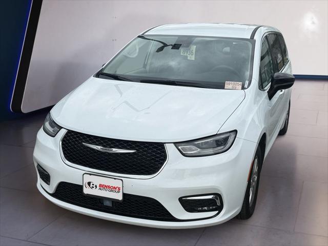 2024 Chrysler Pacifica Touring L for sale in San Antonio, TX