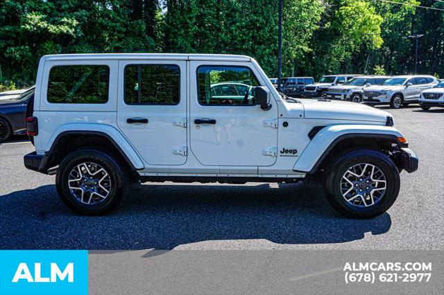 2025 Jeep Wrangler 4-Door Sahara 4x4
