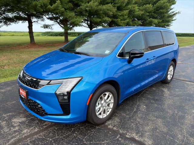 2027 Chrysler Pacifica PACIFICA SELECT