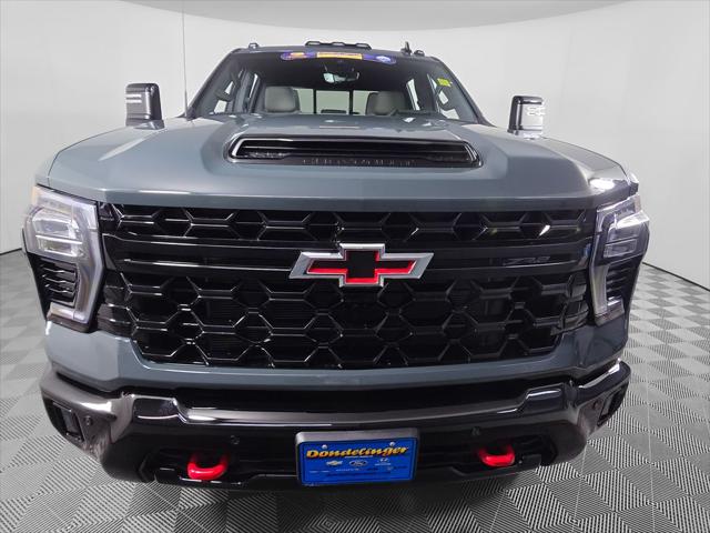 2026 Chevrolet Silverado 2500HD Crew Cab, Standard Bed, XR2, 4WD