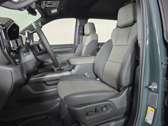 2026 Chevrolet Silverado 2500HD Crew Cab, Standard Bed, XR2, 4WD