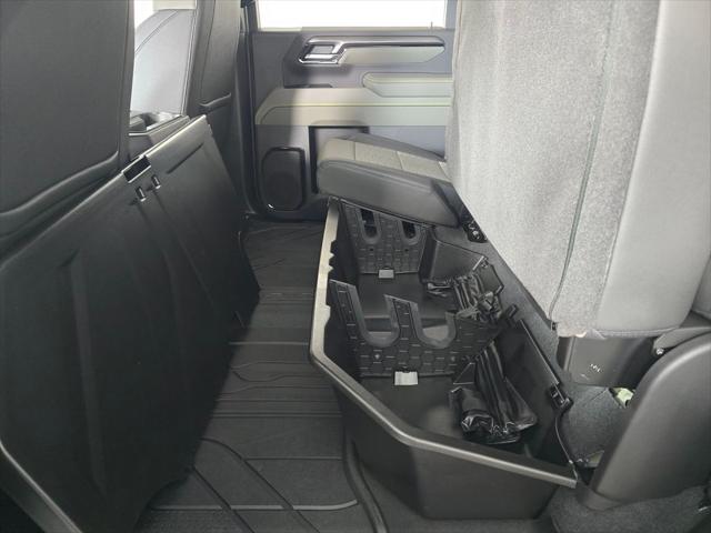 2026 Chevrolet Silverado 2500HD Crew Cab, Standard Bed, XR2, 4WD