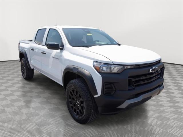 2023 Chevrolet Colorado 4WD Crew Cab Short Box Trail Boss