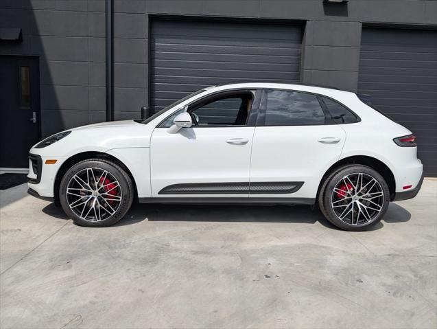 2025 Porsche Macan S
