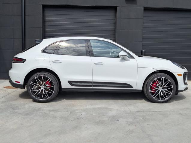 2025 Porsche Macan S
