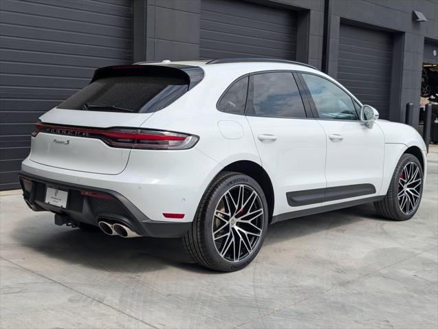 2025 Porsche Macan S