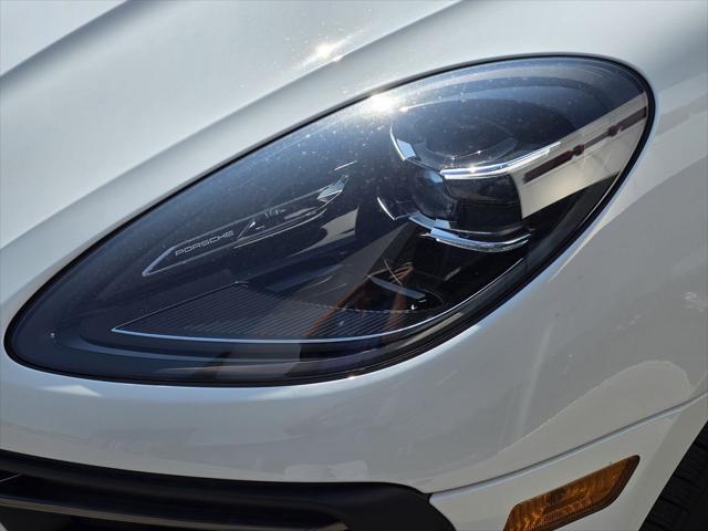 2025 Porsche Macan S