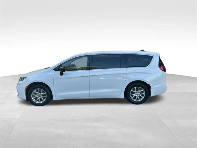 2024 Chrysler Pacifica Touring L 2024 Chrysler Pacifica Touring L