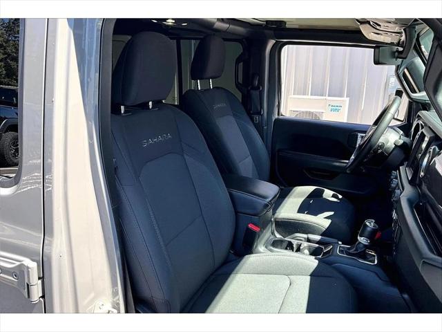 2023 Jeep Wrangler 4-Door Sahara