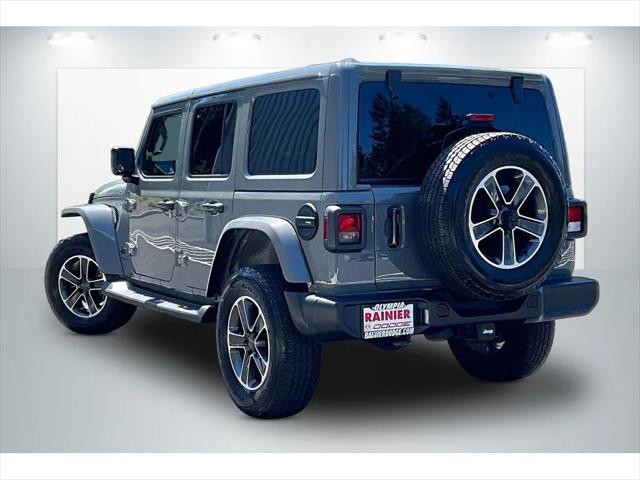 2023 Jeep Wrangler 4-Door Sahara