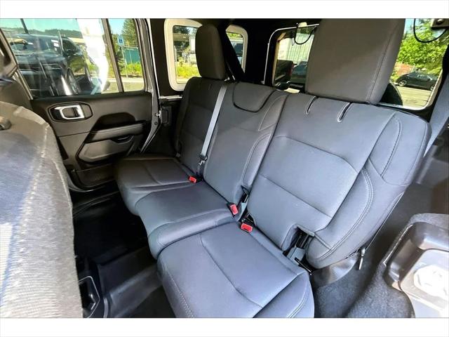2023 Jeep Wrangler 4-Door Sahara