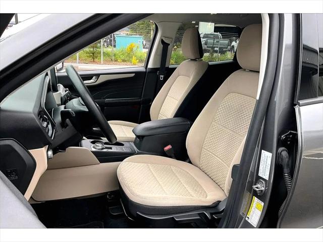 2021 Ford Escape SE