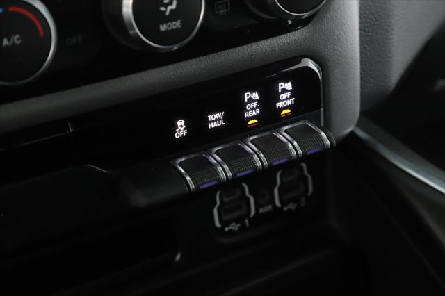 2020 Ram 1500 Laramie Crew Cab 4x4 5'7" Box