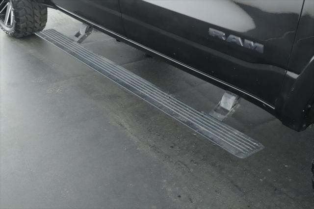 2020 Ram 1500 Laramie Crew Cab 4x4 5'7" Box
