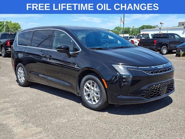 2027 Chrysler Pacifica Select for sale in Lumberton, NJ