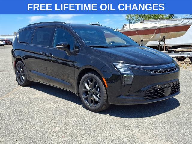 2027 Chrysler Pacifica Limited for sale in Lumberton, NJ