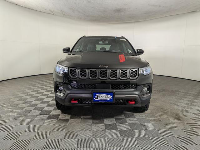 2026 Jeep Compass COMPASS TRAILHAWK 4X4