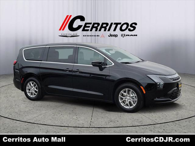 2027 Chrysler Pacifica Select for sale in Cerritos, CA