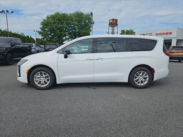 2027 Chrysler Pacifica PACIFICA SELECT