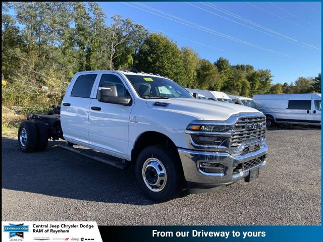 2026 RAM Ram 3500 Chassis Cab RAM 3500 TRADESMAN CREW CAB CHASSIS 4X4 60 CA 2026 RAM Ram 3500 Chassis Cab RAM 3500 TRADESMAN CREW CAB CHASSIS 4X4 60 CA
