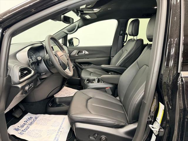 2027 Chrysler Pacifica PACIFICA SELECT 2027 Chrysler Pacifica PACIFICA SELECT